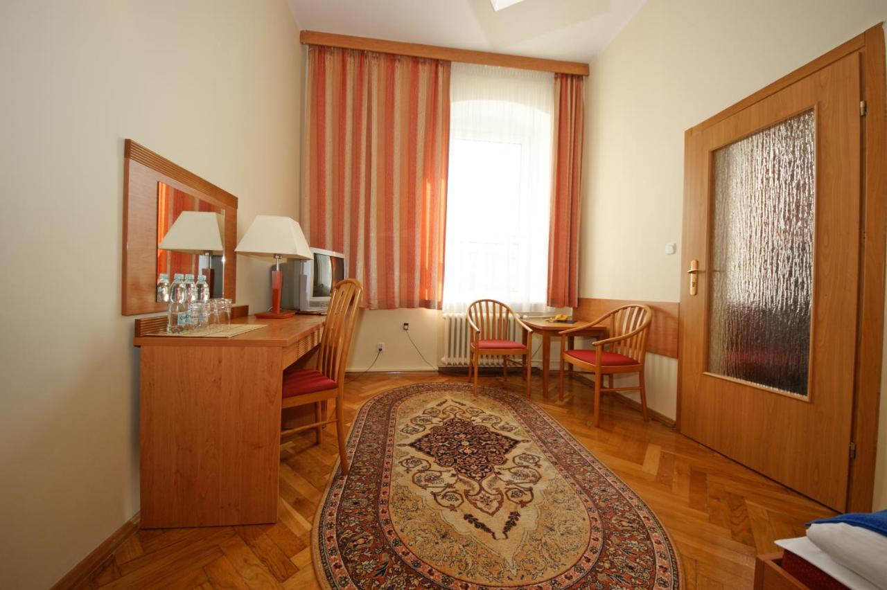 Hotel Zamkowy Σλούπσκ Εξωτερικό φωτογραφία
